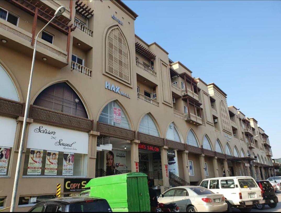 Hak Mall Suites And Apartments Rawalpindi Exterior photo