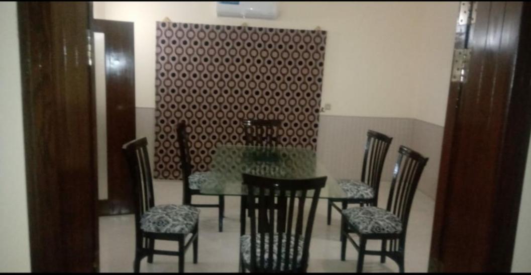 Hak Mall Suites And Apartments Rawalpindi Exterior photo